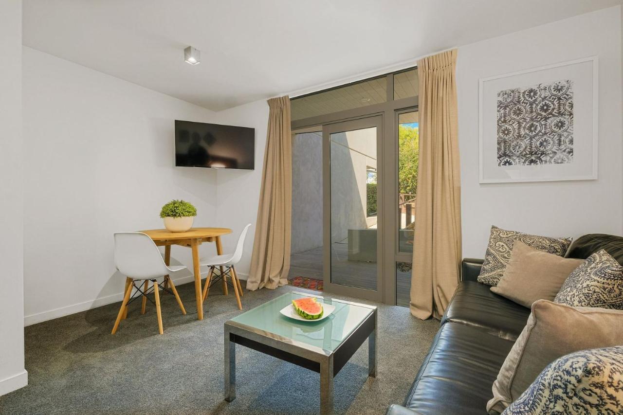 The Alps Apartment Three Bedroom Квінстаун Екстер'єр фото