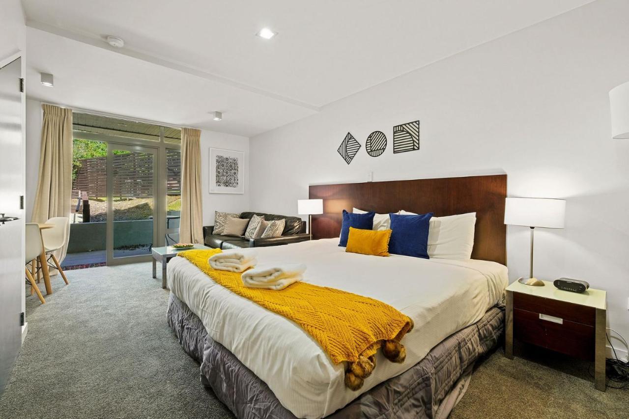 The Alps Apartment Three Bedroom Квінстаун Екстер'єр фото